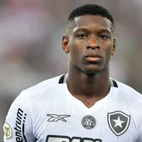 Palmeiras descarta Luiz Henrique e quer um novo zagueiro