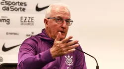 Dorival Júnior explicou a situação no Corinthians.