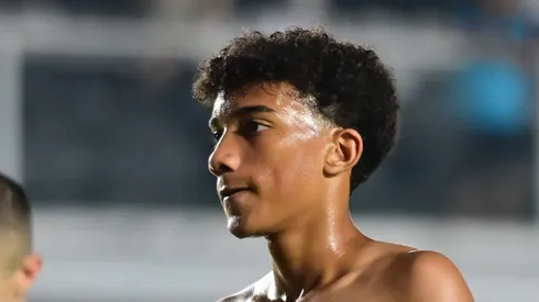 Robinho Jr. tem contrato somente até abril de 2027 com o Peixe.