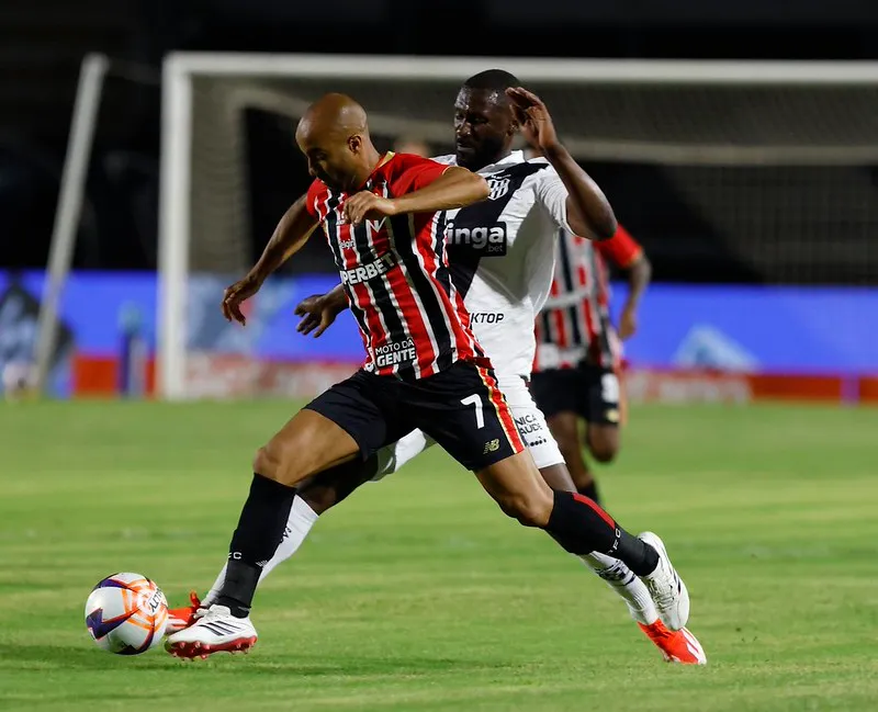 São Paulo venceu a Ponte Preta pelo Paulistão. Foto: Rubens Chiri/São Paulo FC