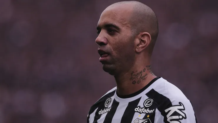 Diego Tardelli palpitou sobre técnico do Atlético-MG