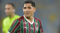 Atacante chegou com moral - Foto: Thiago Ribeiro/AGIF.