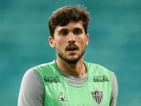 Santos tem aval de Vojvoda e estuda proposta por Igor Rabello, do Flu