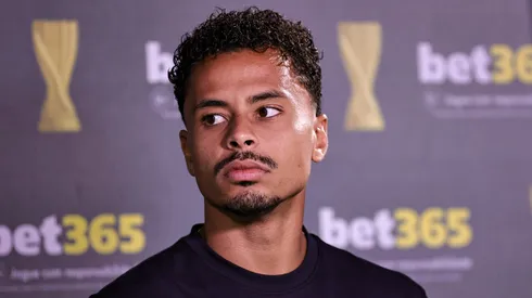 Allan jogador do Corinthians durante entrevista antes da partida contra o Sao Bernardo no estadio Primeiro de Maio pelo campeonato Paulista 2026. Foto: Fabio Giannelli/AGIF
