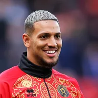 Palmeiras contata volante Vinicius Souza e negócio é descartado