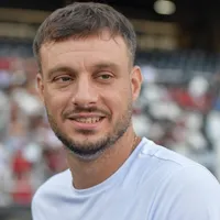 Anselmi elogia Botafogo após derrota e projeta melhora