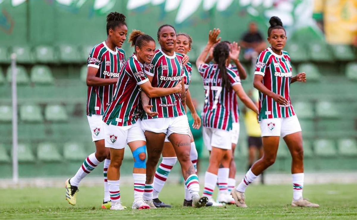 Fluminense vence o Vitória e larga bem no Brasileirão Feminino A1