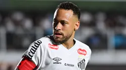 Neymar Jr. jogador do Santos durante partida contra o Velo Clube no estadio Vila Belmiro pelo campeonato Paulista 2026. Foto: Jota Erre/AGIF