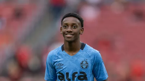 Gabriel Mec em ação pelo Grêmio. Foto: Liamara Polli/AGIF