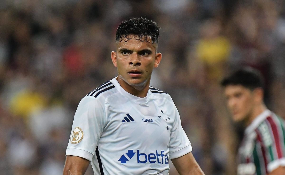 Contratação de Bruno Rodrigues no Cruzeiro avança, e atacante tem data para fazer exames