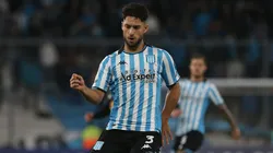 O zagueiro continua na mira do Santos para 2026. Photo by Daniel Jayo/Getty Images