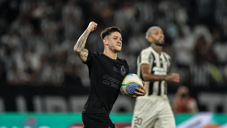 RJ - RIO DE JANEIRO - 14/09/2024 - BRASILEIRO A 2024, BOTAFOGO X CORINTHIANS - Garro jogador do Corinthians comemora seu gol durante partida contra o Botafogo no estadio Engenhao pelo campeonato Brasileiro A 2024. Foto: Thiago Ribeiro/AGIF
