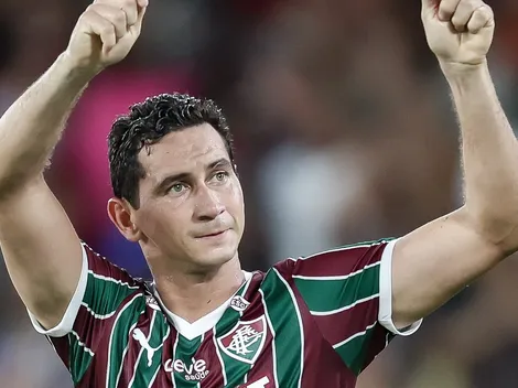 Ganso recebe homenagem por atingir 300 jogos pelo Fluminense