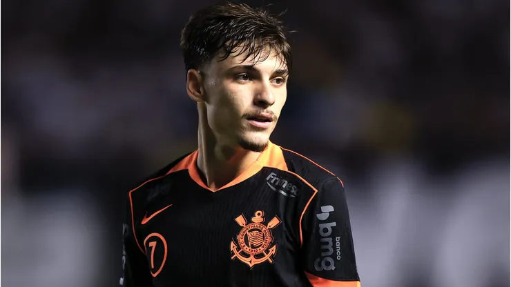 Breno Bidon está em alta no mercado da bola.