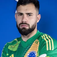 Matheus Cunha evolui em recuperação e se aproxima de retorno