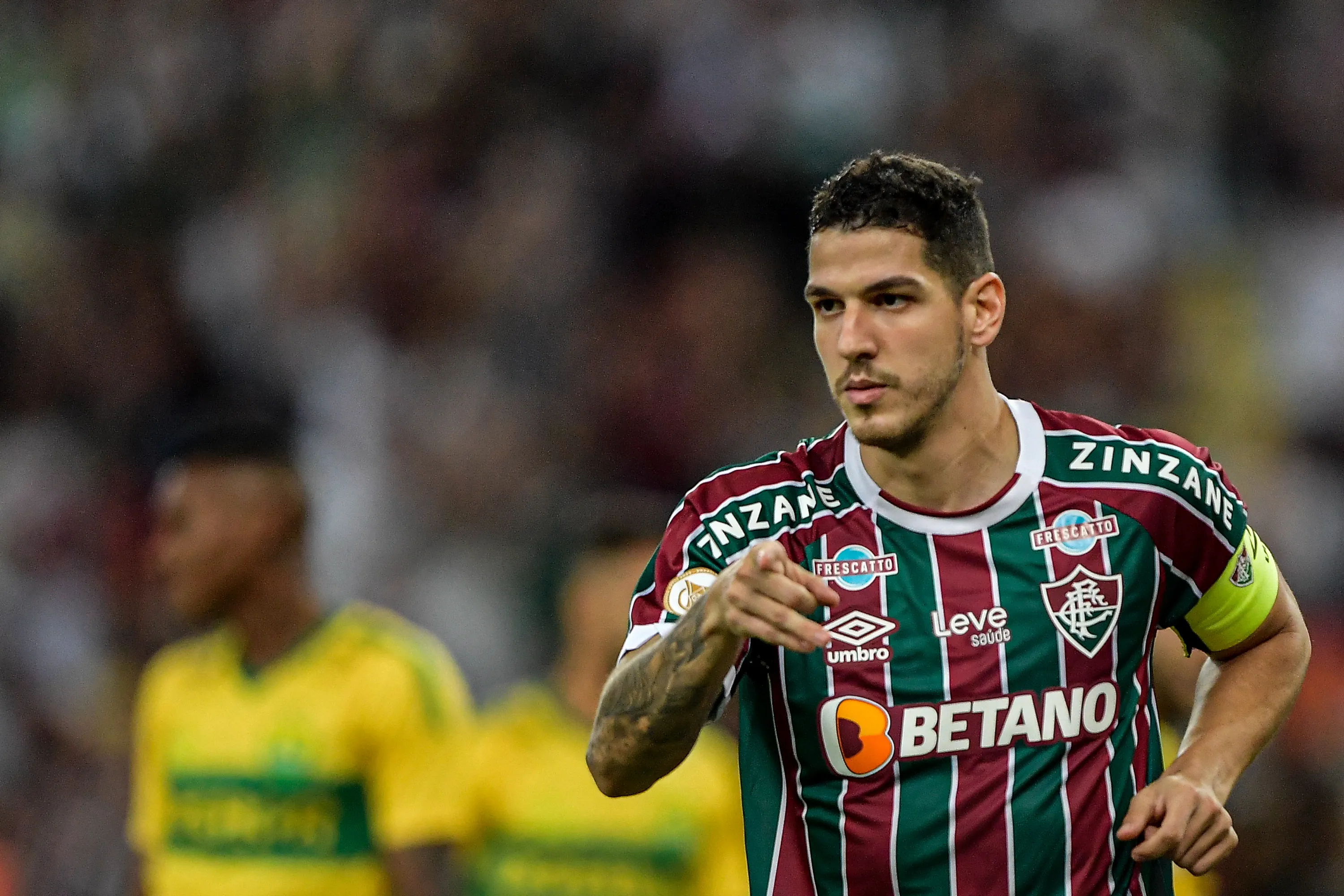 Nino é o principal alvo do Alviverde. Thiago Ribeiro/AGIF