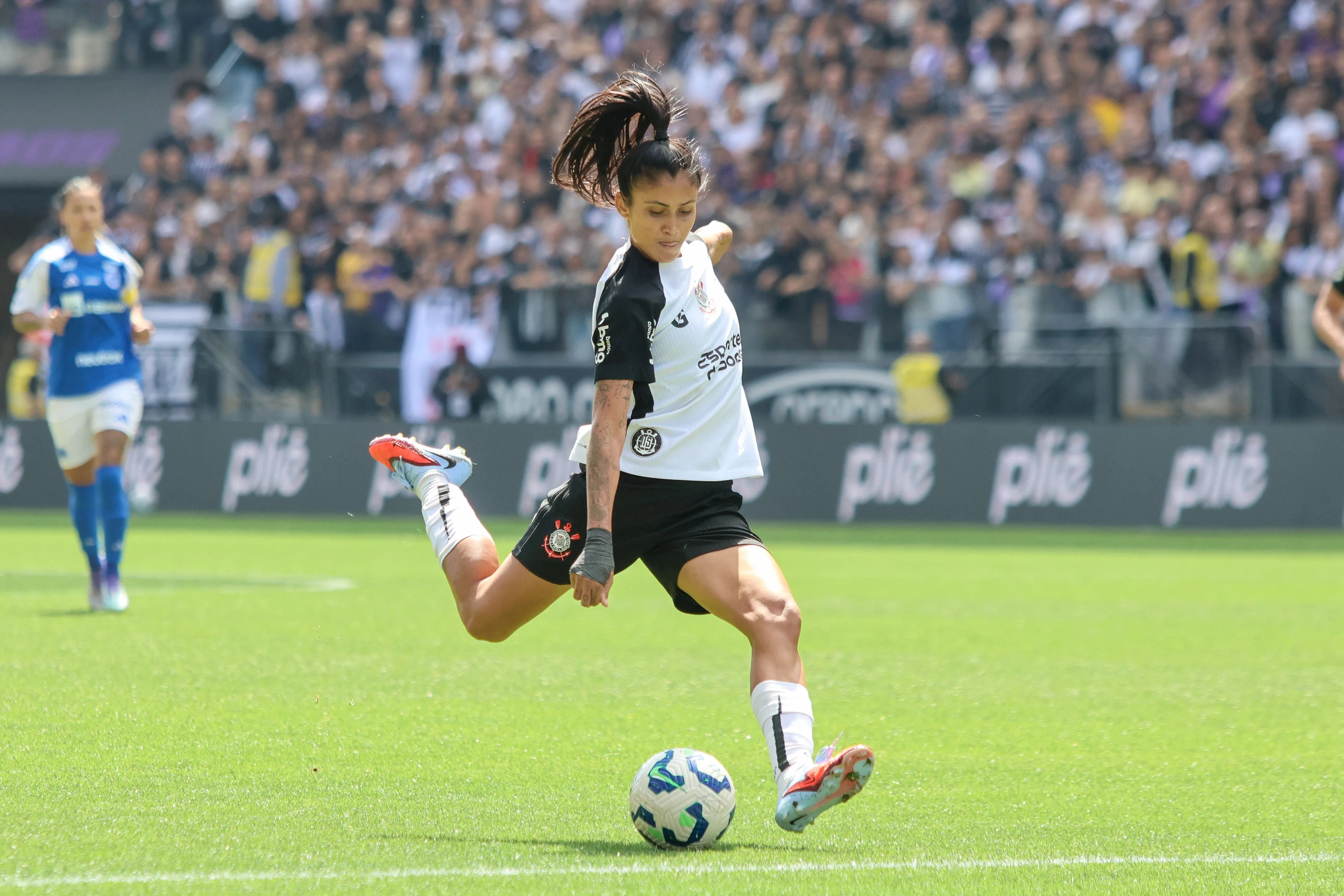 Jaqueline, jogadora do Corinthians. Foto: Lucas Gabriel Cardoso/AGIF