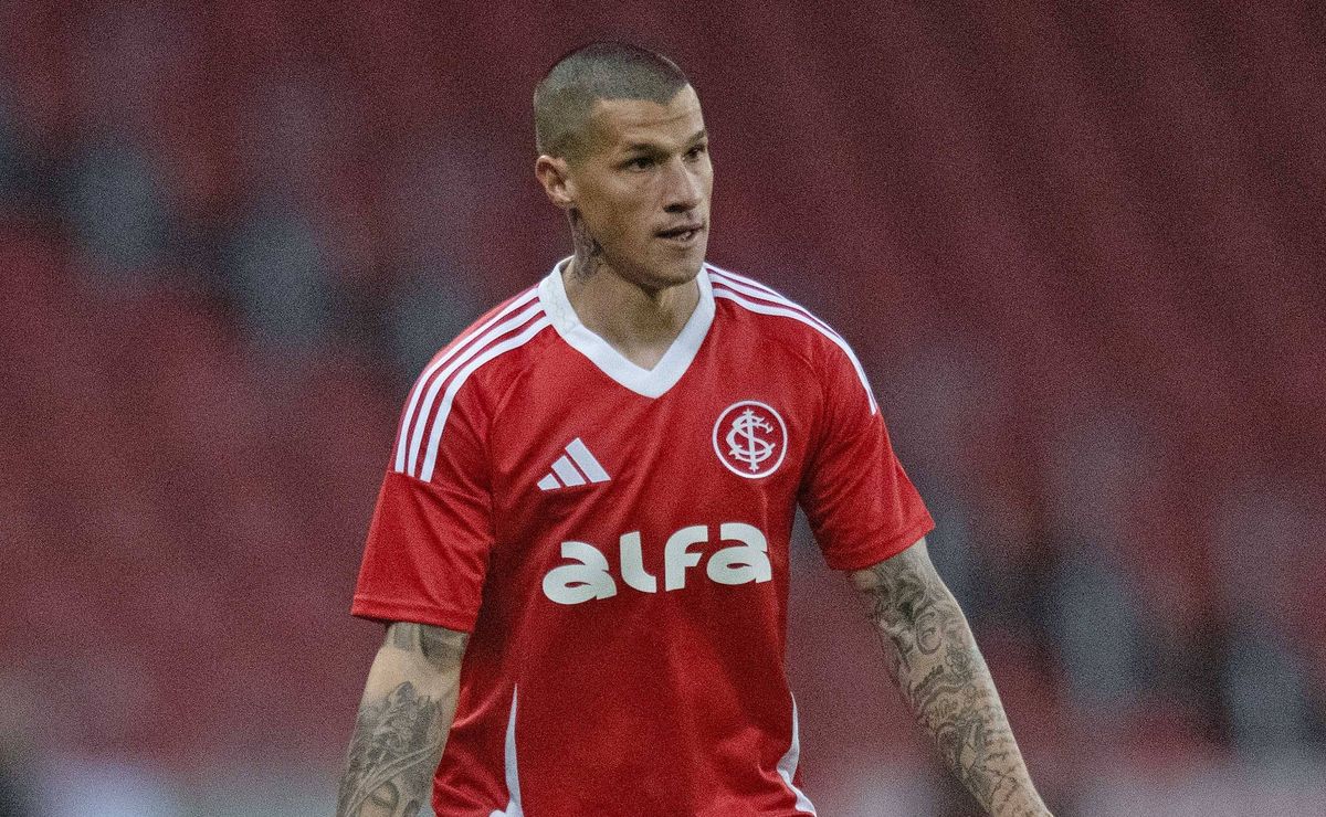 ‘Barca’ do Inter pode chegar a 14 saídas: Alan Benítez lidera nova limpa no elenco de Pezzolano