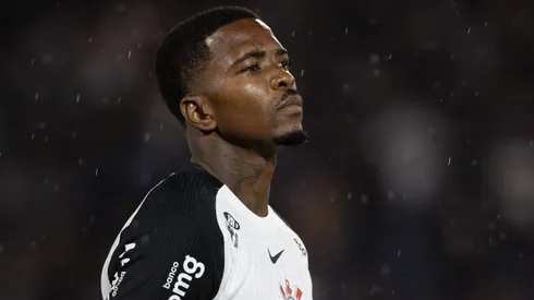 Zagueiro foi oferecido ao Santos recentemente