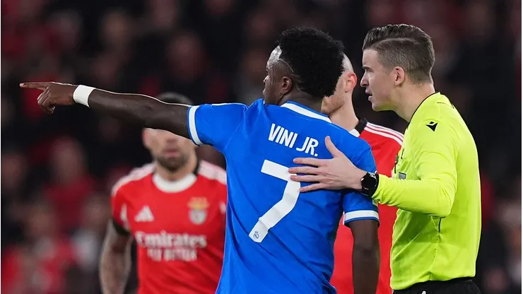 Vini Jr. denuncia racismo em Benfica x Real Madrid. (Photo by Angel Martinez/Getty Images)