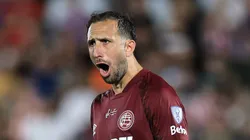 Izquierdoz, zagueiro do Lanús - Foto: Buda Mendes/Getty Images
