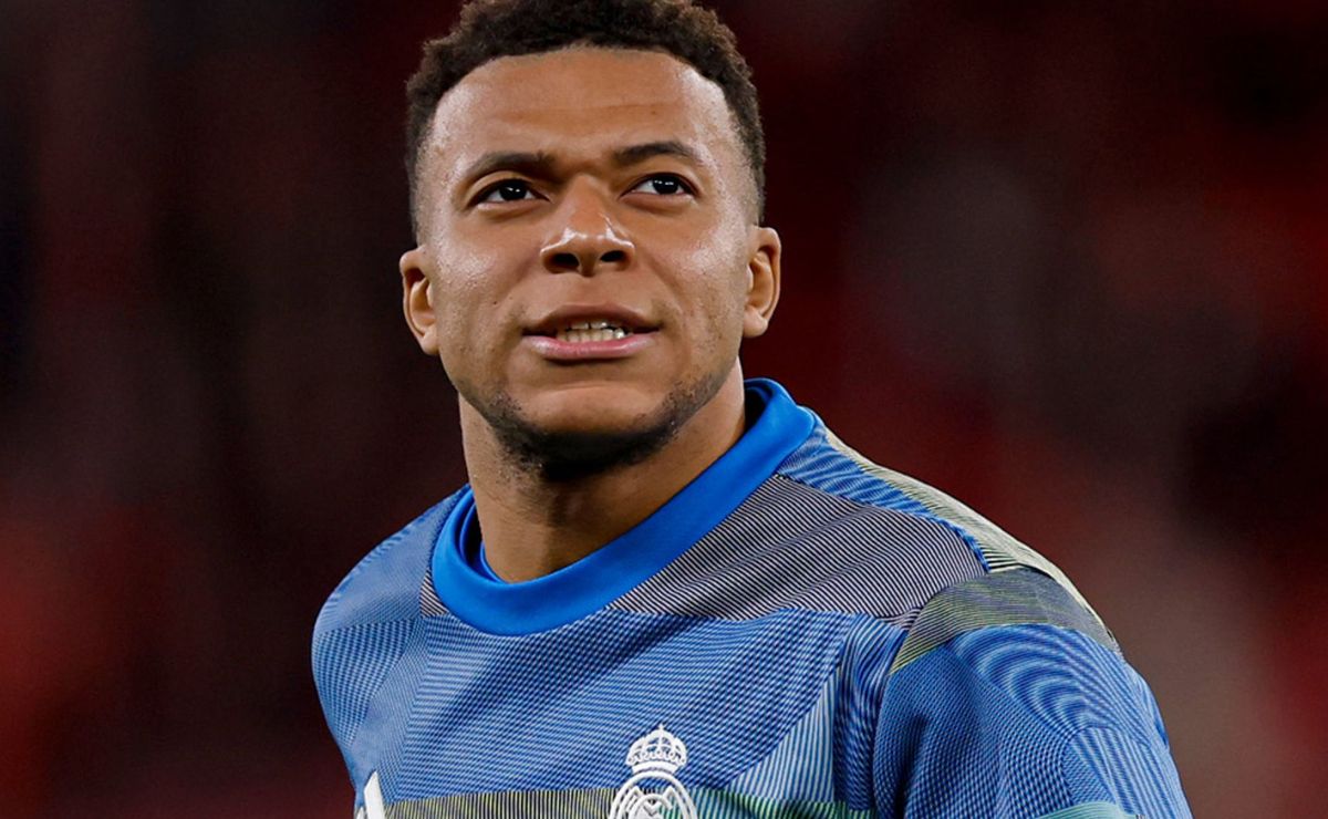 Mbappé detalha racismo sofrido por Vini Jr. em vitória do Real Madrid: “Chamou de macaco cinco vezes”