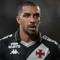 Grêmio acerta com Paulo Henrique e tenta liberação do Vasco