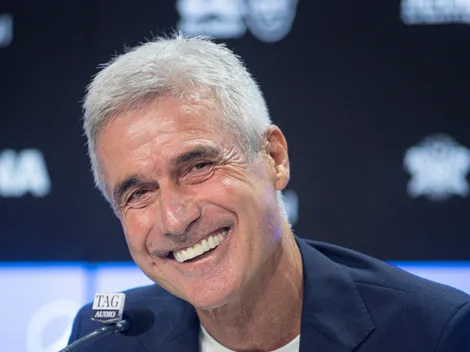 Luís Castro se empolga com notícia envolvendo Paulo Henrique