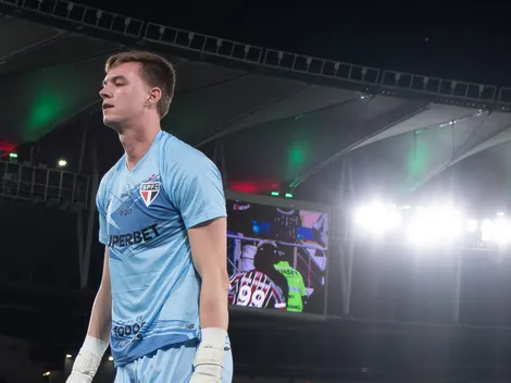 Young pode deixar o São Paulo de graça após perda de espaço