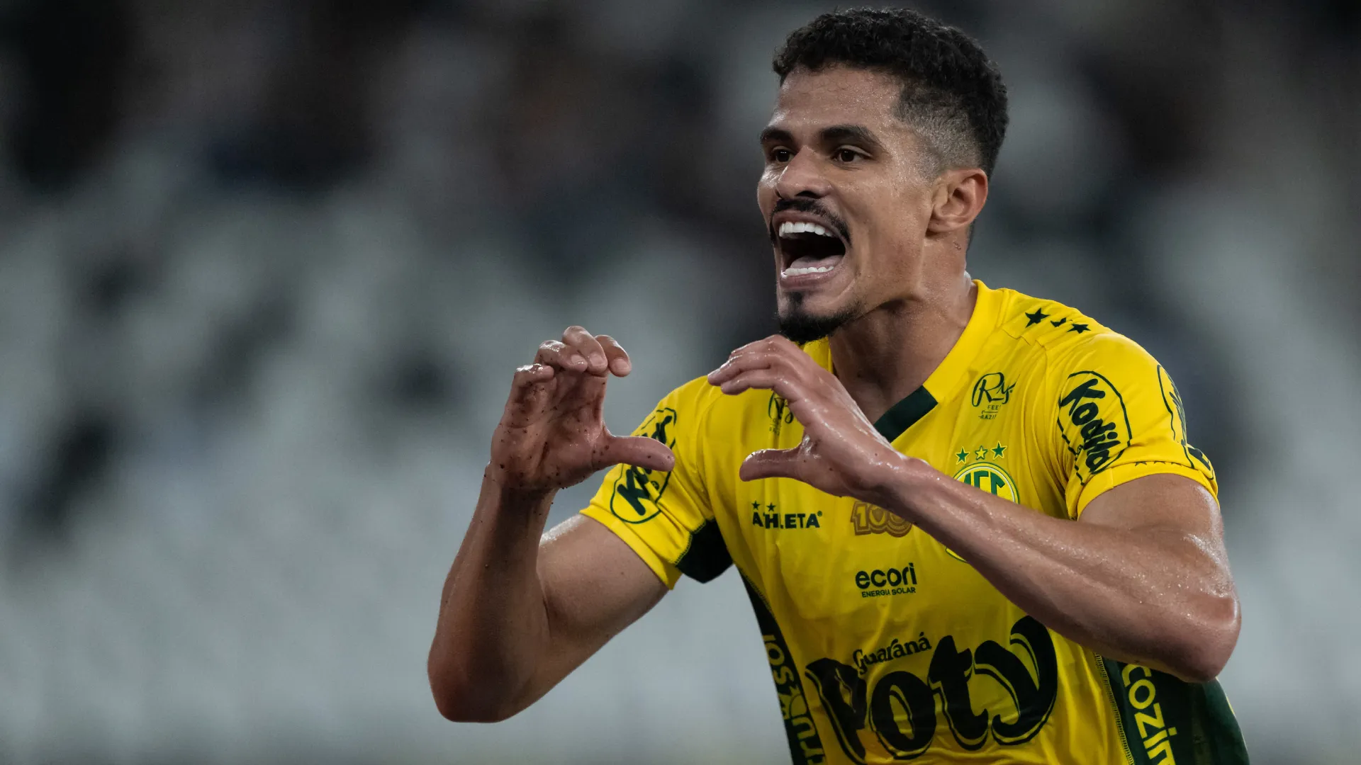 Lucas Ramon foi um dos principais nomes do Mirassol em 2025 – Foto: Jorge Rodrigues/AGIF