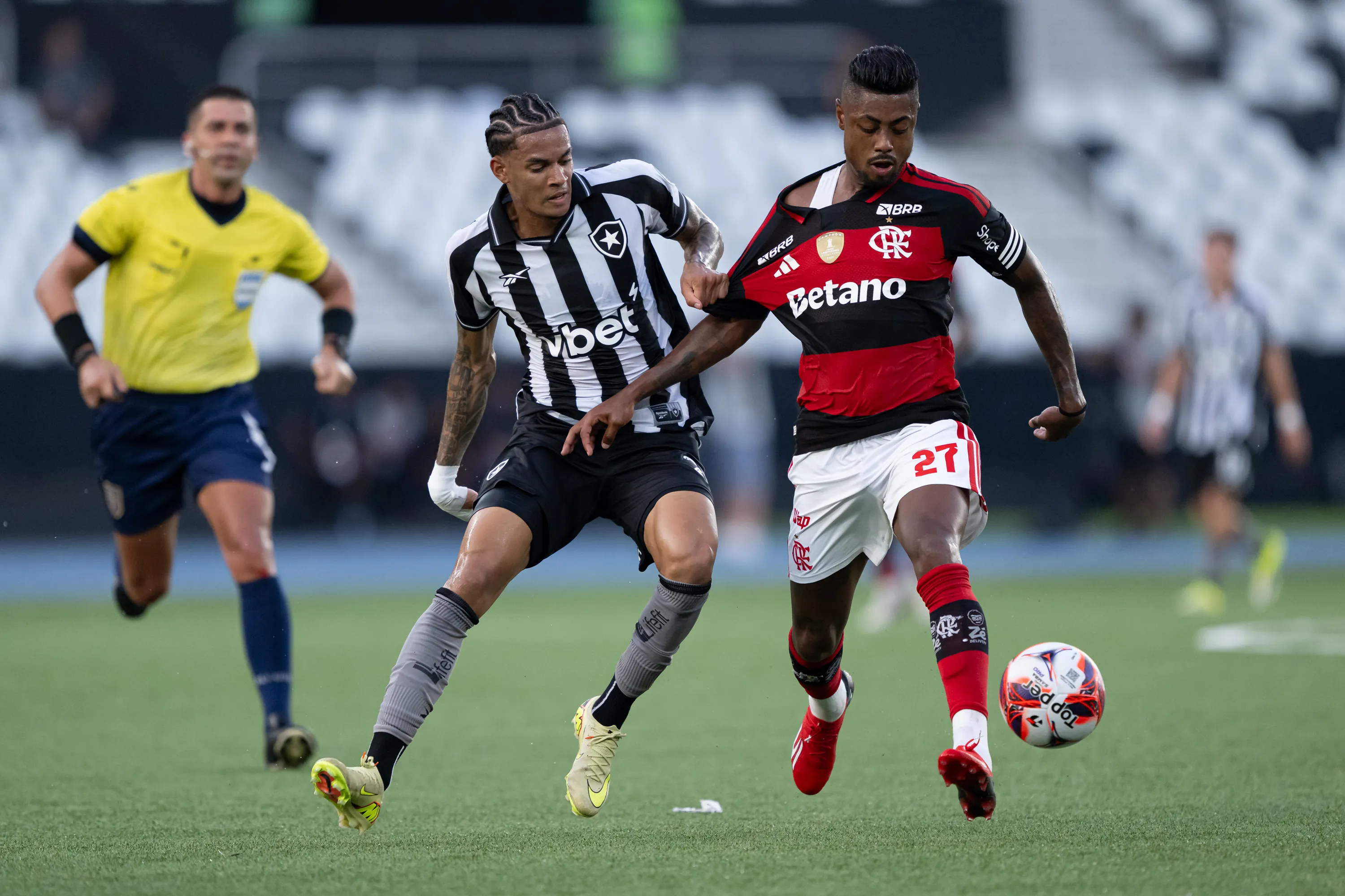 Flamengo vem de vitória sobre o Botafogo no Cariocão. Foto: Jorge Rodrigues/AGIF