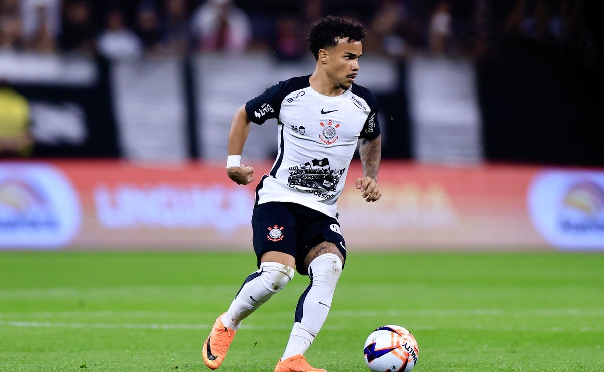 Corinthians tem volta de Kaio César contra a Portuguesa e Dorival anima torcida com prazo do retorno