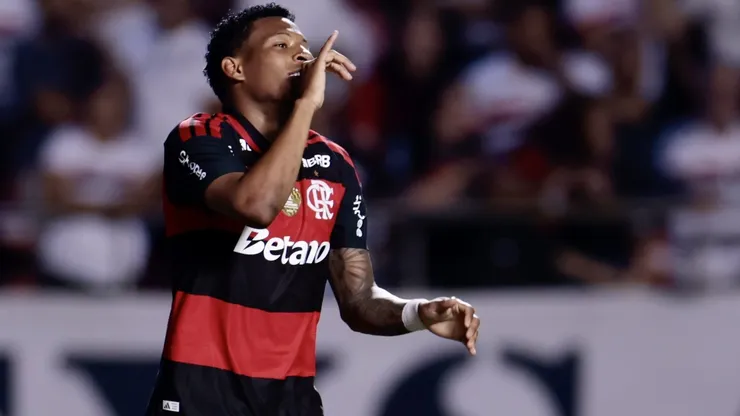 SP - SAO PAULO - 28/01/2026 - BRASILEIRO A 2026, SAO PAULO X FLAMENGO - Plata jogador do Flamengo comemora seu gol durante partida contra o Sao Paulo no estadio Morumbi pelo campeonato Brasileiro A 2026. Foto: Marcello Zambrana/AGIF