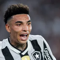 Botafogo não acredita em retorno de Igor Jesus ao Brasil