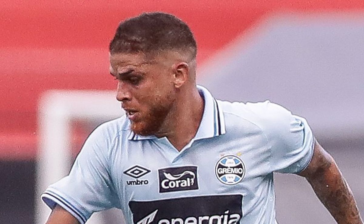 Santos foi atrás de Cuellar com salário de R$ 1 milhão e decide não prosseguir na negociação