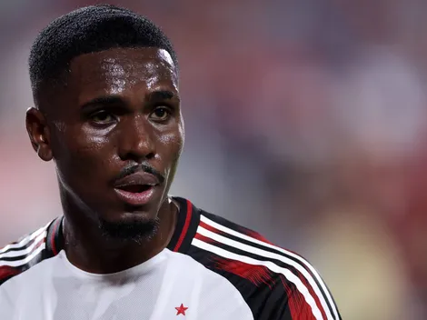 Flamengo prepara renovação de Evertton Araújo após a Recopa