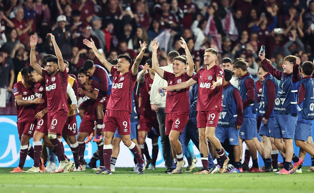Adversário do Flamengo na Recopa, Lanús coleciona finais sul-americanas contra brasileiros: relembre