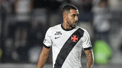 Paulo Henrique em campo pelo time carioca.