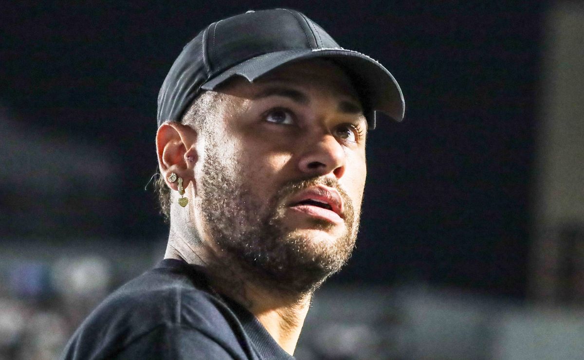 Neymar é contrário à saída de João Basso no Santos e diretoria recua: “Não querem deixar o capitão chateado”