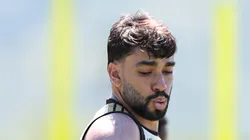 Lucas Paquetá durante treino no CT Ninho do Urubu. FOTO: GILVAN DE SOUZA/FLAMENGO.