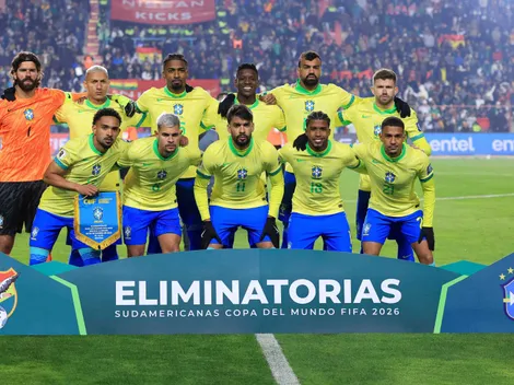 Seleção busca solução para crise nas laterais