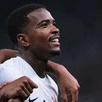 Vojvoda barra contratação de Cacá no Santos, diz jornalista