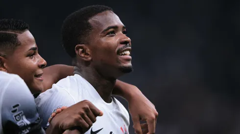 Zagueiro teve altos e baixos – Foto: Ettore Chiereguini/AGIF.