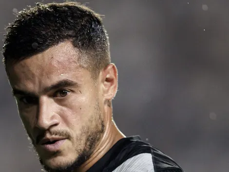 Torcida do Santos pede Coutinho após saída do Vasco