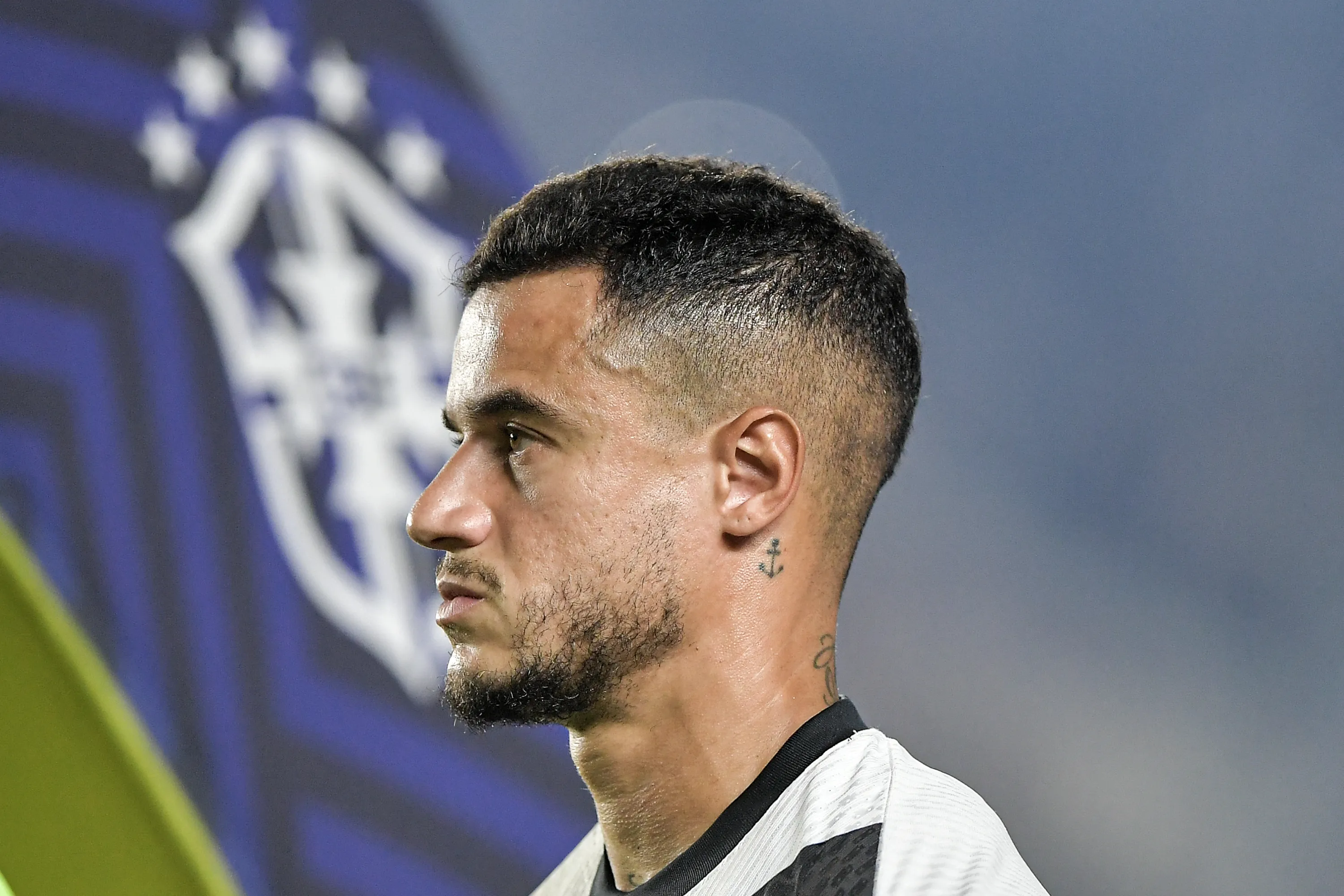 Coutinho jogador do Vasco durante partida contra o Bahia no estadio Sao Januario pelo campeonato Brasileiro A 2026. Foto: Thiago Ribeiro/AGIF