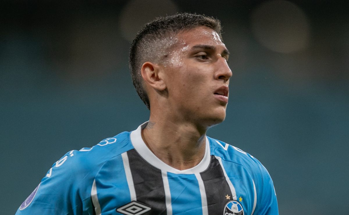 Monsalve saindo do Grêmio em troca com o Vasco por PH está descartada, crava setorista