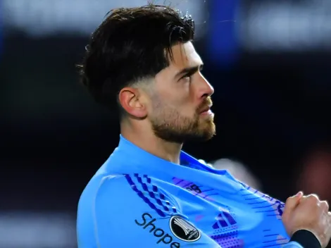 Ayrton Lucas recua, Rossi escorrega e Flamengo leva gol inacreditável