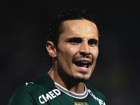 Veiga cita o Corinthians e afirma não gostar do clube