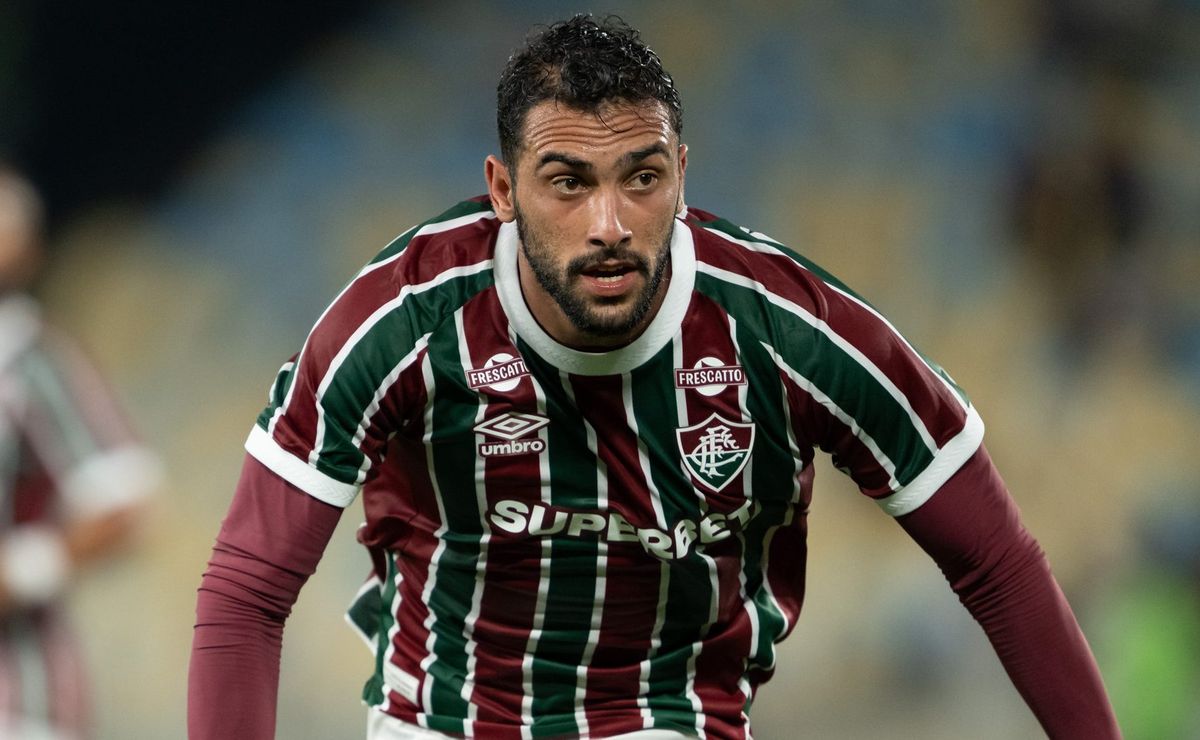 Juan Freytes participou diretamente de quatro dos seis gols sofridos pelo Fluminense em 2026