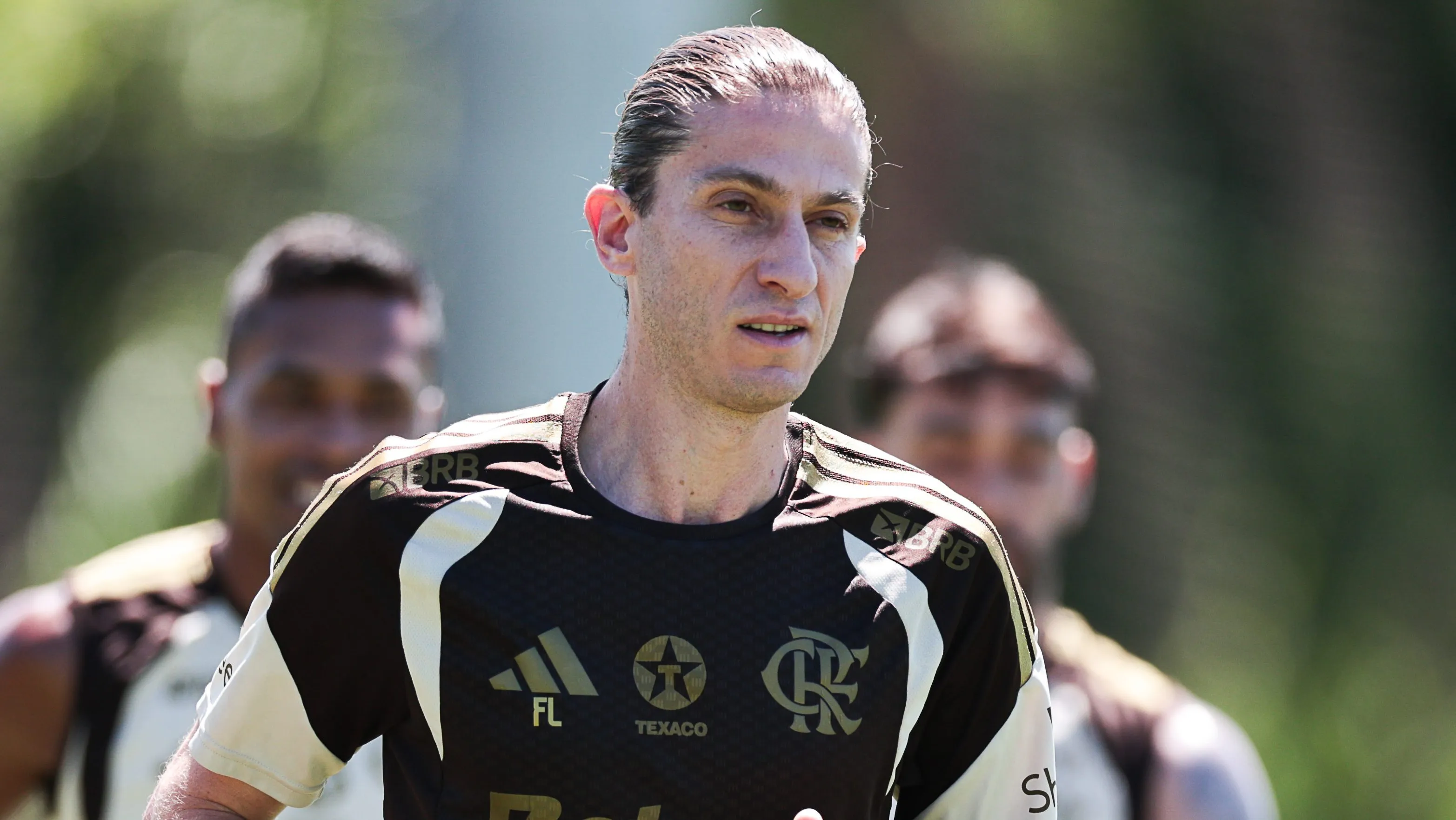 Filipe Luís em treino do Flamengo. Foto: Gilvan de Souza/Flamengo